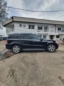 A picture of 2012 Mercedes Benz GL 450