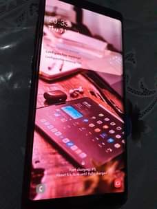A picture of Samsung note8