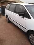 A picture of Very clean shottle with cool 4plug engine nd gear just