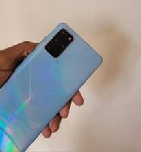 A picture of SAMSUNG S20 PLUS