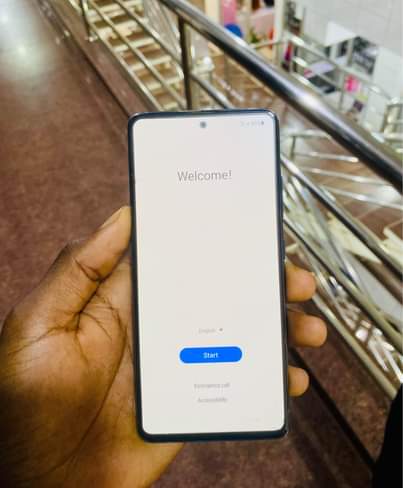 A picture of Samsung A51 5G 128G 6G Ram onscreen fingerprint 350K only