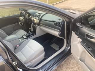 A picture of 2012 Camry spider toks