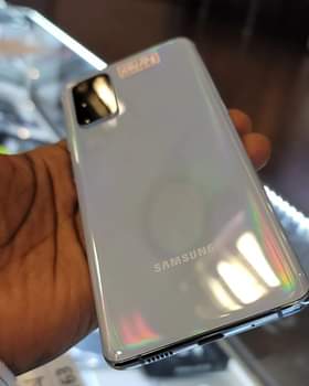 A picture of S20 5G For sale cheap price 256GB Storage 12GB RAM