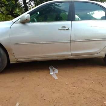 A picture of Toyota Camry 2004 XLE