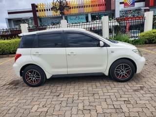 A picture of Toyota ist