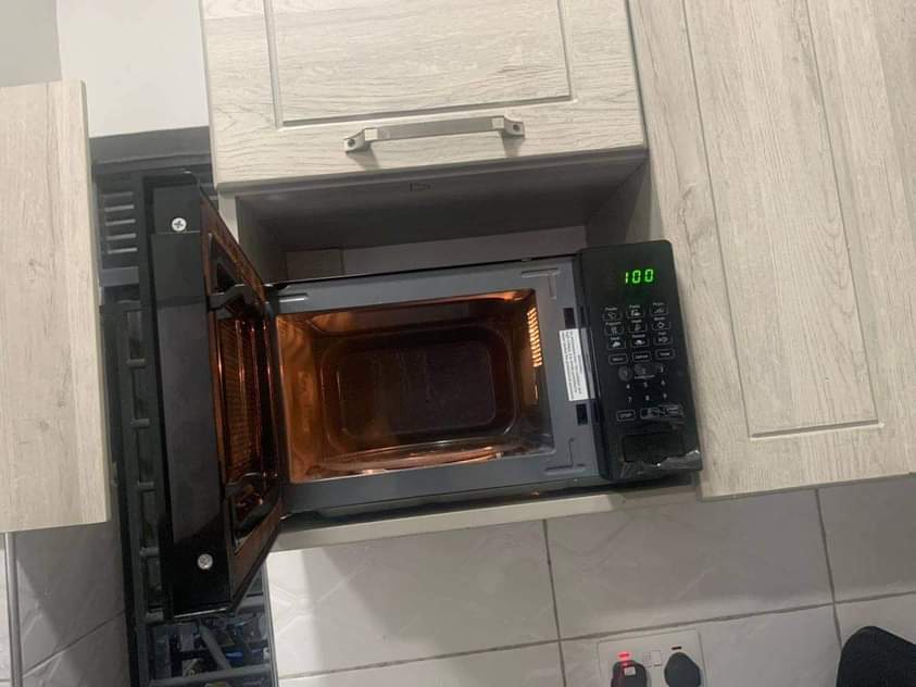 A picture of Microwave
