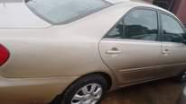 A picture of 2003 Toyota Camry 4plugs Engine Neatly painted on first body