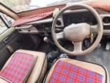 A picture of 2004 TOYOTA Land cruiser