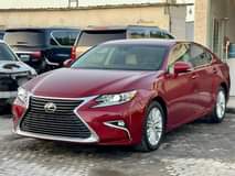 A picture of 2017 Lexus es 350 Limited Sedan
