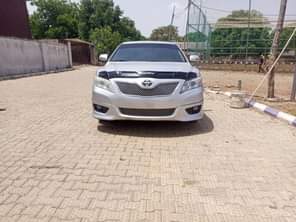 A picture of 2009 Camry venza engine in super pristine condition Price 5