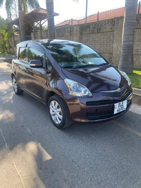 toyota ractis