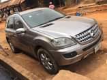 A picture of FIRSTBODY USED MB ML350 4MATIC 2007