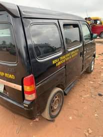 A picture of Mini bus 