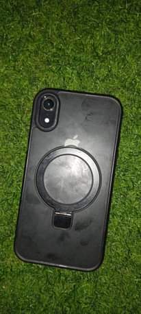 A picture of Iphone XR