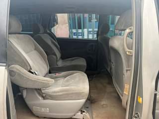 A picture of Toyota Sienna 2006 Nigerian used very clean 090 67232558