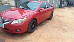 A picture of Toyota camry 09133605046