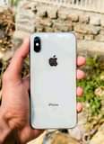 A picture of IPHONE X GB 64