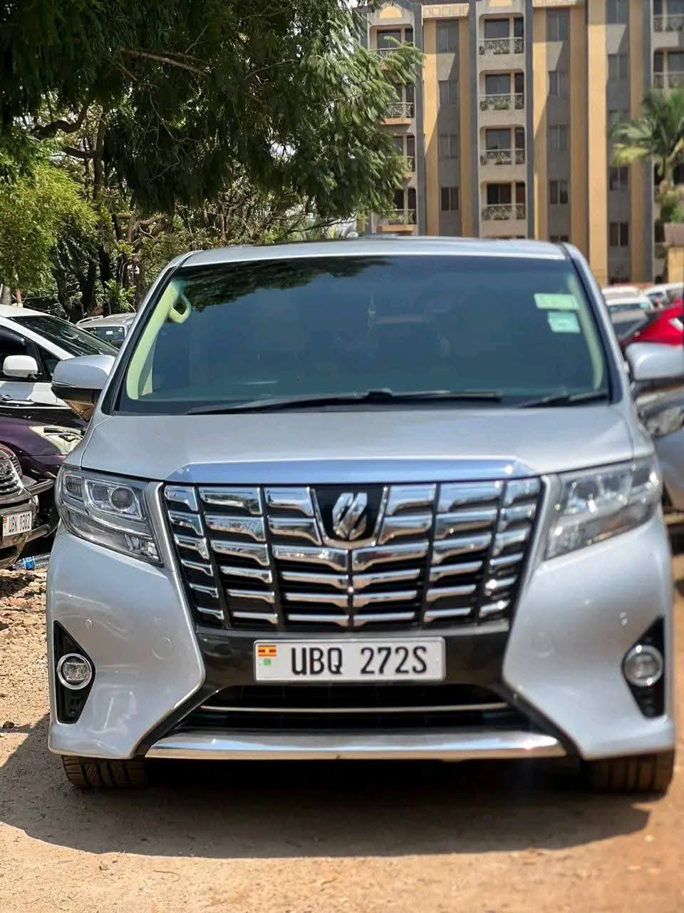 A picture of TOYOTA ALPHARD EXECUTIVE