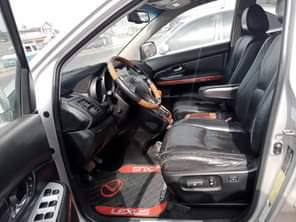 A picture of For sale Slightly used 2007 Lexus RX 350 Full option