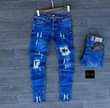 A picture of CLASSIC JEANS
