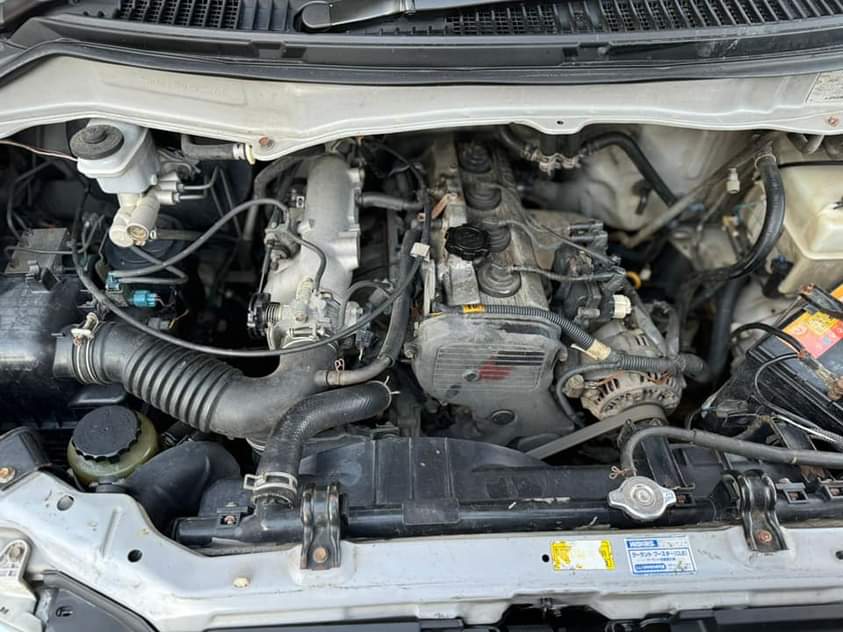 A picture of Toyota Noah SR40