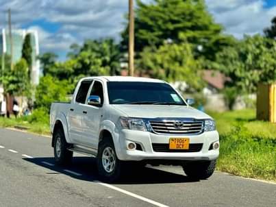 A picture of TOYOTA HILLUX