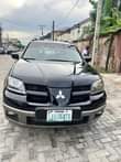 A picture of Mitsubishi Outlander 04