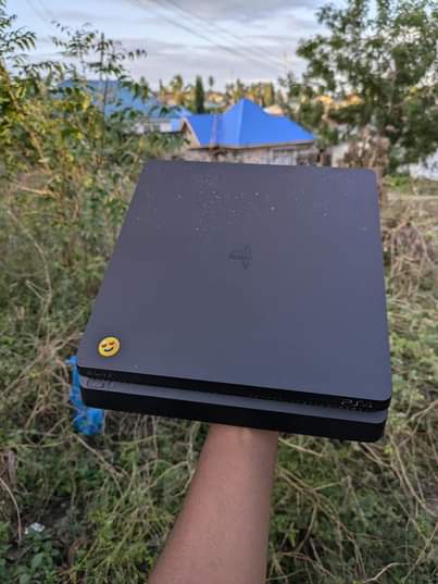 A picture of 0782597323 Location kimara kona Dar es Salaam