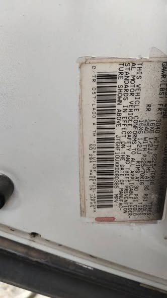 A picture of Quick Deal Neatly used and well maintained 2002 Lexus RX300