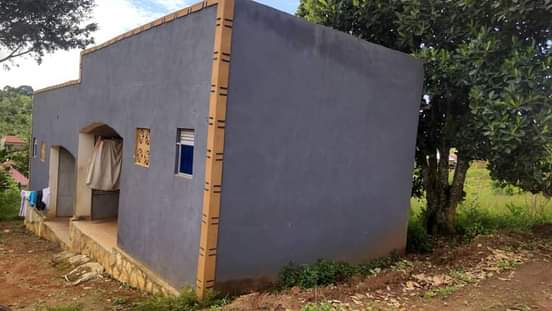 A picture of 2doubles 16m buwambo sitted on 30 60ft busubuzzi sale