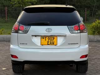 A picture of Toyota harrier