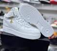 A picture of Men s shoes