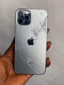 A picture of iPhone 12 Pro 256gb
