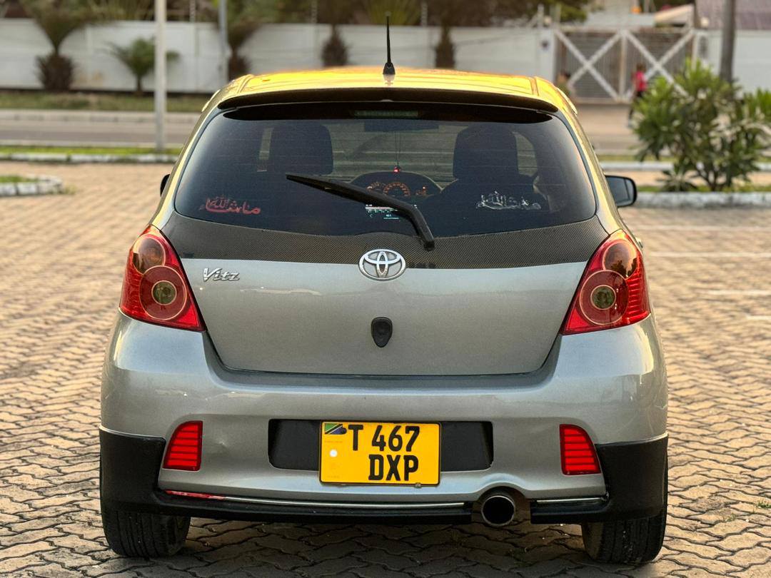 A picture of VITZ NEW