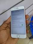 A picture of Original IPhone 7 128gb storage