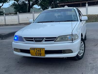 A picture of TOYOTA CARINA S I