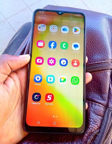 A picture of Samsung A04e