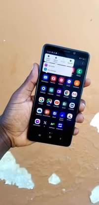 A picture of SAMSUNG A9 128GB