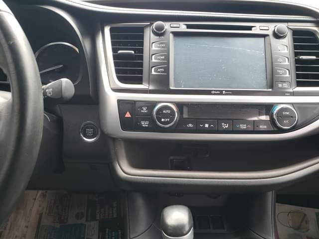 A picture of 2014 Toyota Highlander