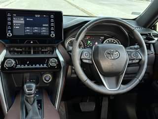 A picture of Toyota harrier