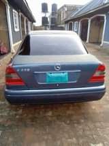 A picture of 2001 Mercedes benz C220 C220 4plugs