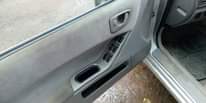 A picture of Galant 2002