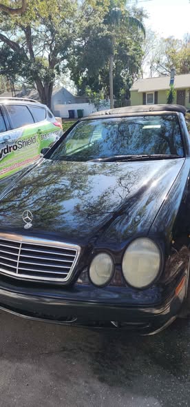 A picture of 2003 Mercedes Benz CLK 320 Convertible