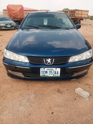 A picture of Peugeot 406