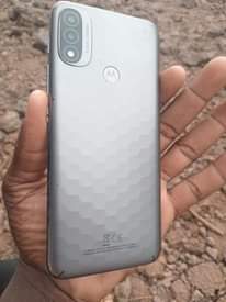 A picture of Motorola saf ram2 32gb