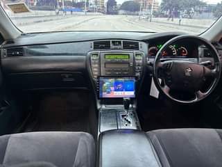 A picture of Toyota Crown Athletes