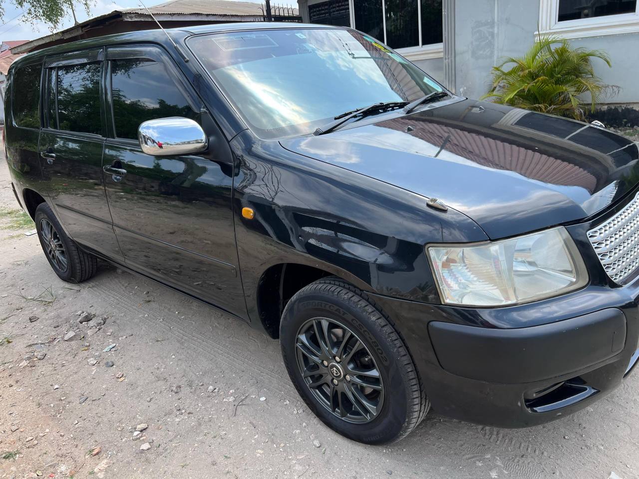 A picture of PROBOX 4WD SUPER CLEAN READY FOR BUSINESS Price 15 5M