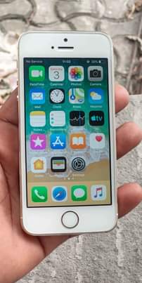 A picture of Iphone 5s