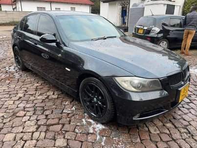 bmw 320i