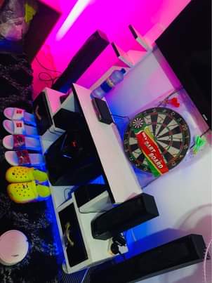 A picture of showcase tu 75 000